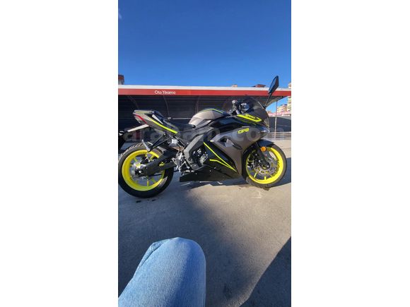 hatasız 200 cc 65 bin tl si 6 taksit kalanı peşin A1 ehliyete uyumlu