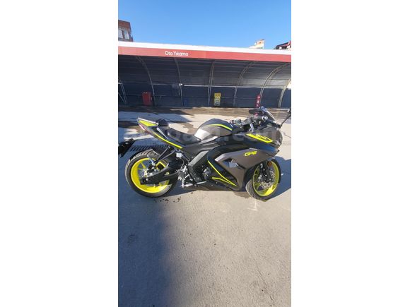 hatasız 200 cc 65 bin tl si 6 taksit kalanı peşin A1 ehliyete uyumlu