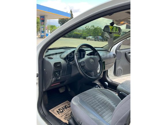 Öğretmenden Opel Corsa 1.4 Enjoy 2004 Model Osmaniye