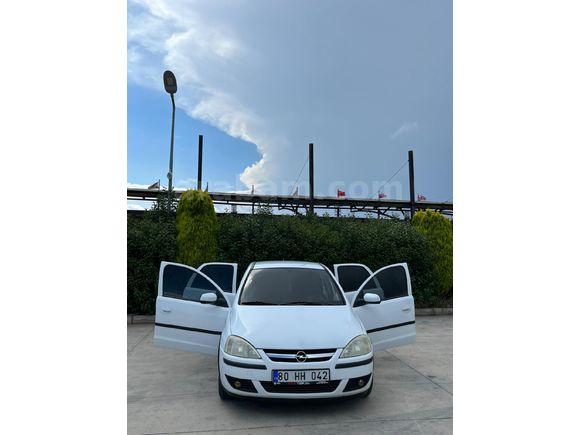 Öğretmenden Opel Corsa 1.4 Enjoy 2004 Model Osmaniye