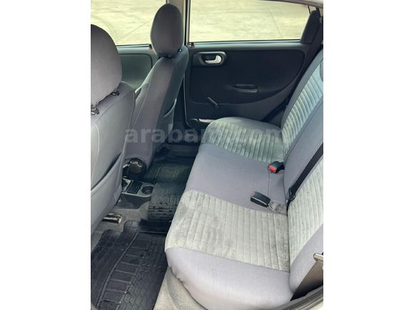 Öğretmenden Opel Corsa 1.4 Enjoy 2004 Model Osmaniye