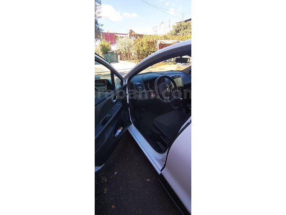 Sahibinden Renault Clio 0.9 TCe Joy 2020 Model