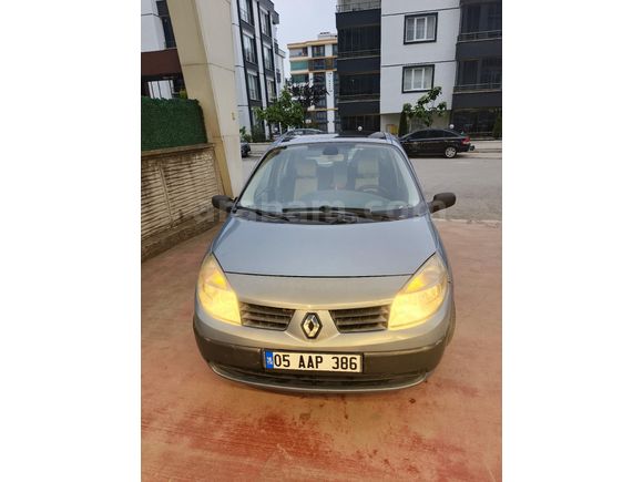 Sahibinden Renault Scenic 1.6 Authentique 2004 Model