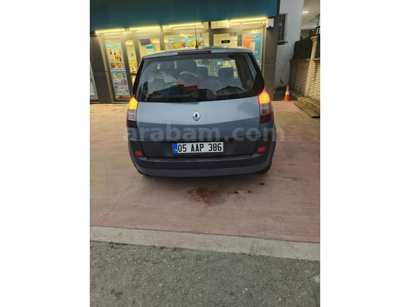 Sahibinden Renault Scenic 1.6 Authentique 2004 Model
