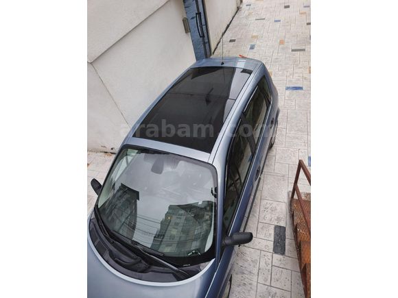 Sahibinden Renault Scenic 1.6 Authentique 2004 Model