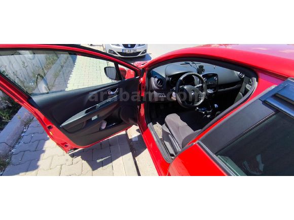 Sahibinden Renault Clio 0.9 TCe Sport Tourer Joy 2020 Model  120.000 km Kırmızı