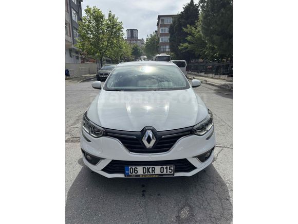 Sahibinden Renault Megane 1.5 Blue DCI Touch 2020 Model 