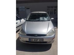 Sahibinden Ford Focus 2.0 Ghia 2001 Model