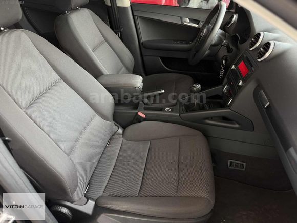 2012 AUDI A3 SPORTBACK 1.2 TFSI ATTRACTION MANUEL