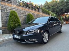 VOLKSWAGEN PASSAT 115 XXX KM DE ORJINAL YETKILI SERVIS BAKIMLI