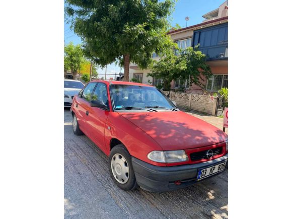 Sahibinden 2000 Opel Astra 1.4 178.000KM HASAR KAYDI YOK MASRAFSIZ