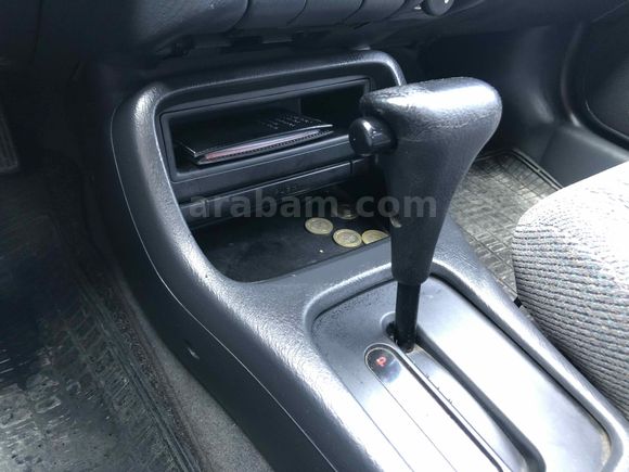 Sahibinden Honda Civic 1.4 i S 2000 Model 