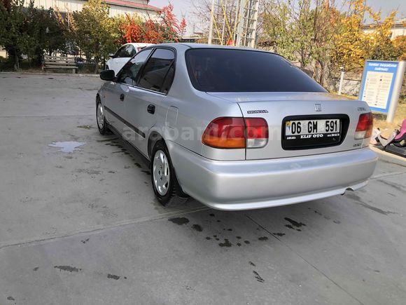 Sahibinden Honda Civic 1.4 i S 2000 Model 
