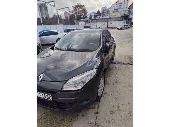 Sahibinden Renault Megane 1.5 dCi Privilege 2012 Model