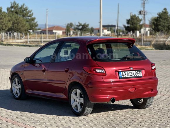 Sahibinden Peugeot 206 1.4 XR 2001 Model 
