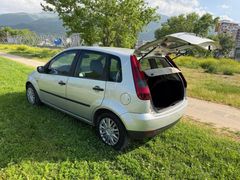 OTOMATİK VİTESLİ,TEMİZ MASRAFSIZ FİESTA 1.4 TDCİ TURBO
