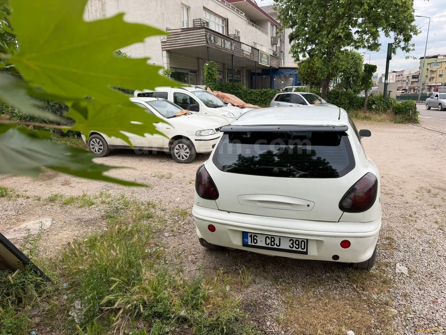 Galeriden Fiat Bravo 2.0 HGT 2001 Model Bursa 180.000 km Beyaz 2