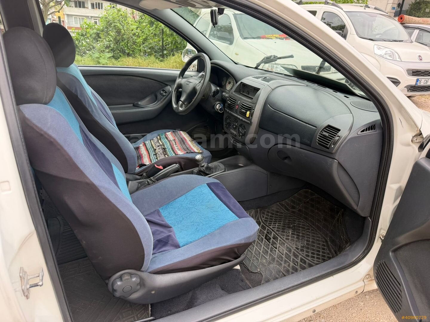 Galeriden Fiat Bravo 2.0 HGT 2001 Model Bursa 180.000 km Beyaz 3