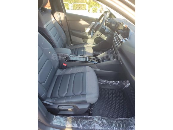 Sahibinden Citroen C4 X 1.2 PureTech Shine 2024 Model
