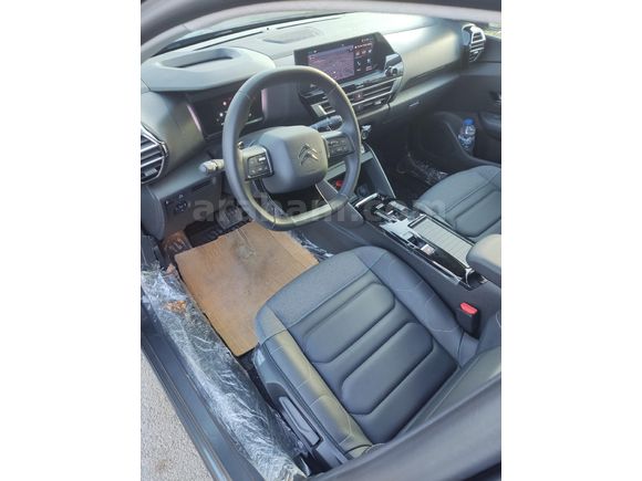 Sahibinden Citroen C4 X 1.2 PureTech Shine 2024 Model
