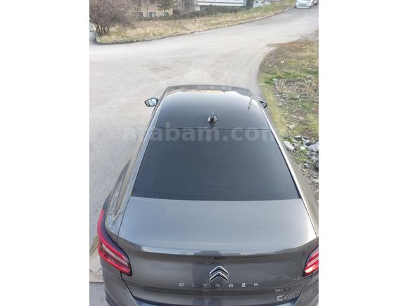 Sahibinden Citroen C4 X 1.2 PureTech Shine 2024 Model