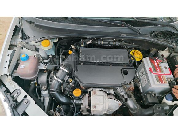 Sahibinden Kaporta hasarlı Fiat Linea 