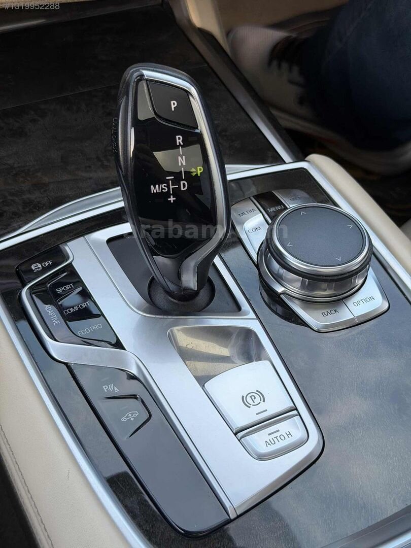 Galeriden BMW 7 Serisi 730i Long Executive Lounge 2016 Model Mersin 201.888 km Gri 2