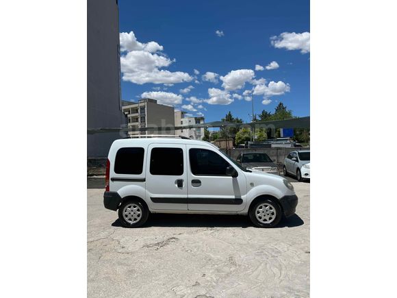 Sahibinden Renault Kangoo Multix 1.5 dCi Authentique 2006 Model  242.000 km Beyaz