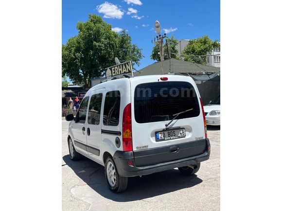 Sahibinden Renault Kangoo Multix 1.5 dCi Authentique 2006 Model  242.000 km Beyaz