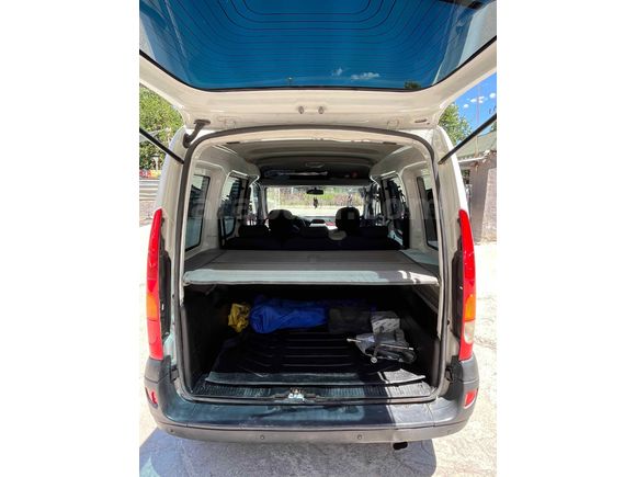 Sahibinden Renault Kangoo Multix 1.5 dCi Authentique 2006 Model  242.000 km Beyaz