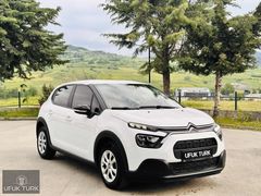 HATASIZ 2021 MODEL CİTROEN C3 1.2 PURETECH FEEL 38.000 KM'DE