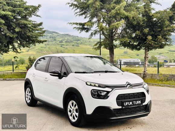 HATASIZ 2021 MODEL CİTROEN C3 1.2 PURETECH FEEL 38.000 KM'DE