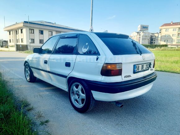 94 MODEL OPEL ASTRA 1.6 BENZİN LPG’Lİ