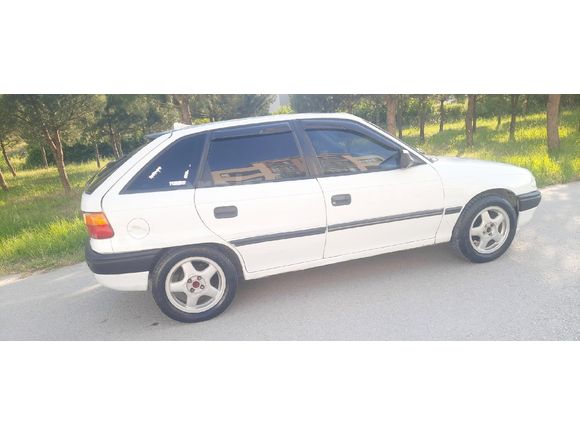94 MODEL OPEL ASTRA 1.6 BENZİN LPG’Lİ