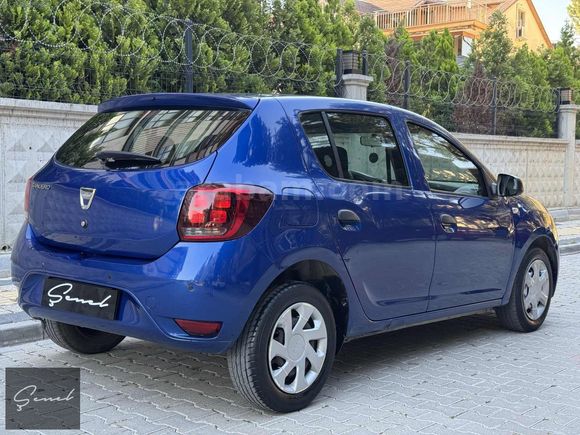 2020 / 2021 ÇIKIŞLI DACİA SANDERO DÜŞÜK KM LANSMAN RENK
