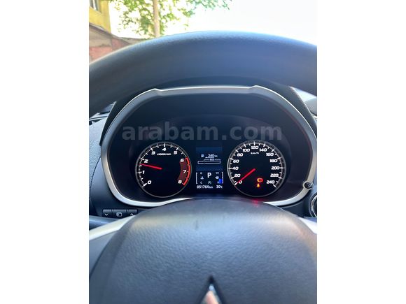 Sahibinden Mitsubishi Eclipse Cross 1.5 MIVEC Invite 2020 Model 