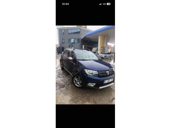 Sahibinden Dacia Sandero 0.9 TCe Stepway 2019 Model Erzurum 83.000 km Lacivert