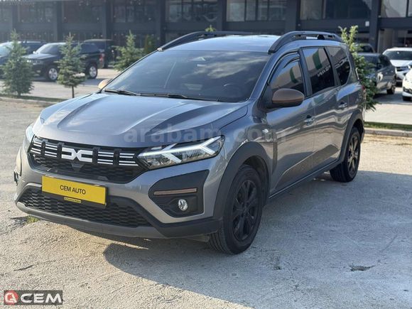CEM AUTO'DAN 2025 MODEL DACİA JOGGER 1.0 ECO-G EXTREME GSR2