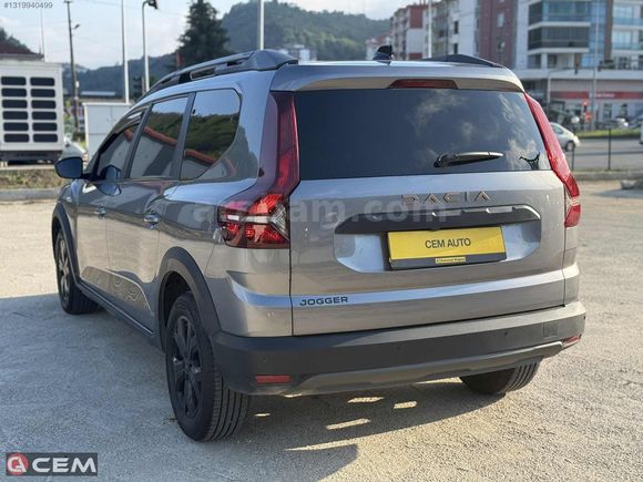 CEM AUTO'DAN 2025 MODEL DACİA JOGGER 1.0 ECO-G EXTREME GSR2
