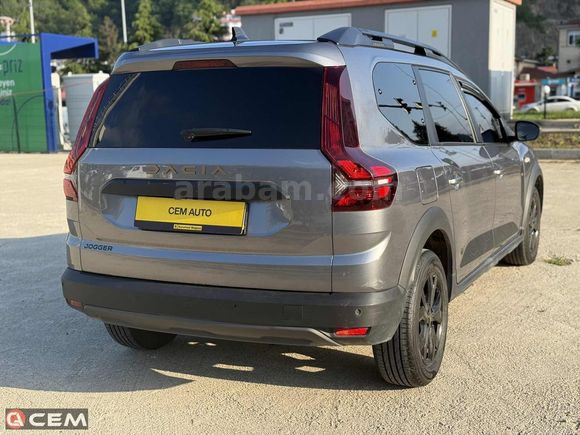 CEM AUTO'DAN 2025 MODEL DACİA JOGGER 1.0 ECO-G EXTREME GSR2