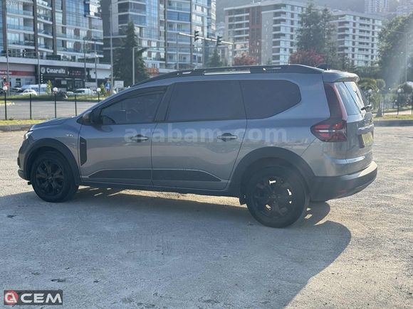 CEM AUTO'DAN 2025 MODEL DACİA JOGGER 1.0 ECO-G EXTREME GSR2