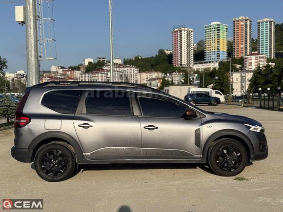 CEM AUTO'DAN 2025 MODEL DACİA JOGGER 1.0 ECO-G EXTREME GSR2