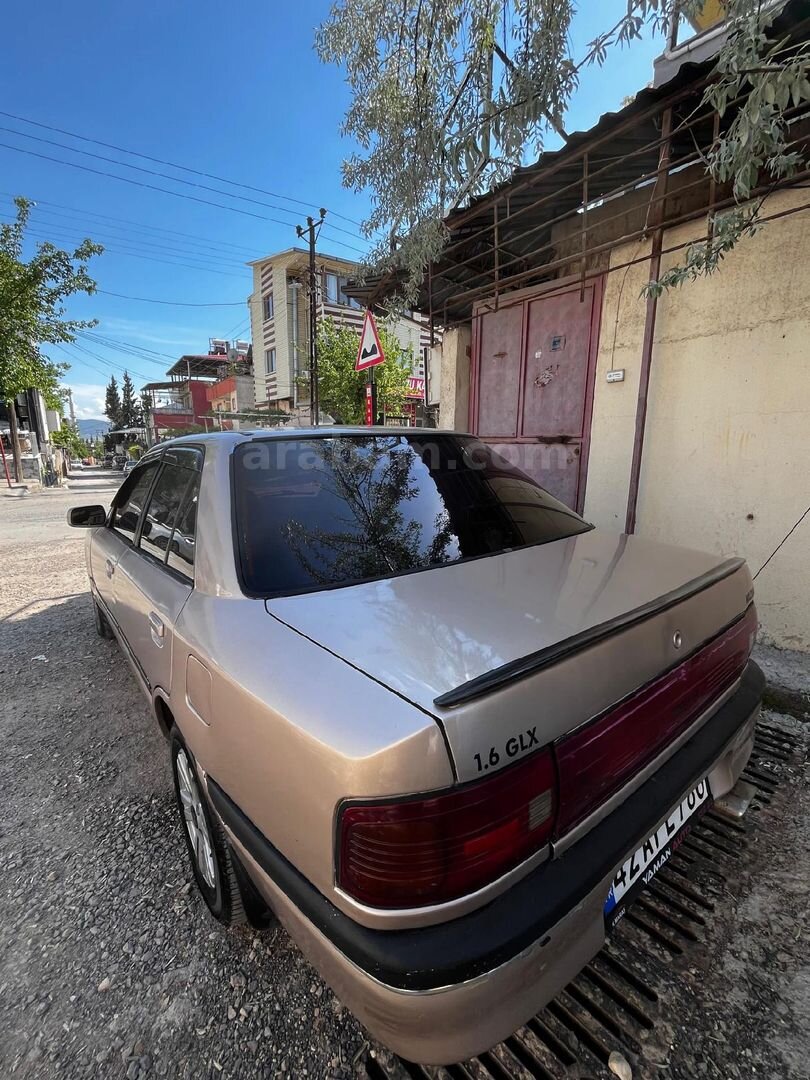 Sahibinden Mazda 323 1.6 1992 Model 215 km Altın 7