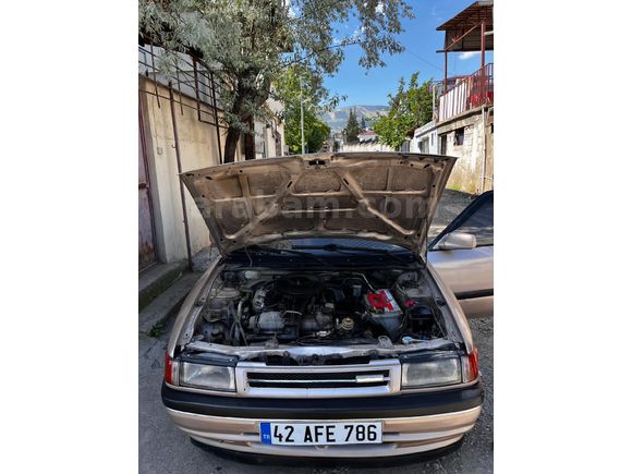 Sahibinden Mazda 323 1.6 1992 Model Kahramanmaraş 215.000 km Altın