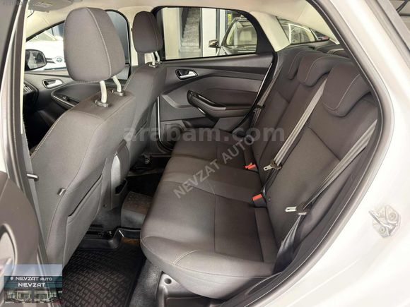 80 BİN KM'DE 2016 FORD FOCUS STYLE 6 İLERİ YENİ KASA BOYASIZ