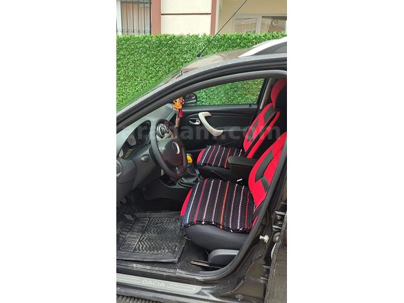 Sahibinden Dacia Sandero 1.4 Black Line 2011 Model