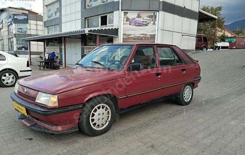 Galeriden Renault R 11 Rainbow 1993 Model Bursa 300.000 km Kırmızı