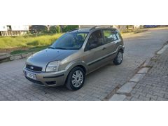 Sahibinden Ford Fusion 1.6 Lux 2004 Model