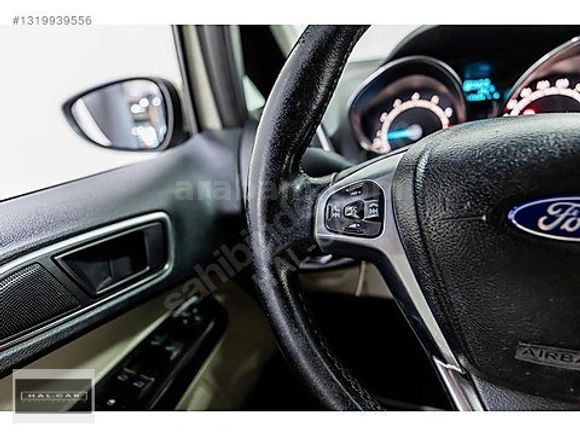 HAL-CAR'DAN 2015 FORD B-MAX TİTANİUM PK TAM OTOMATİK TAM BAKIMLI