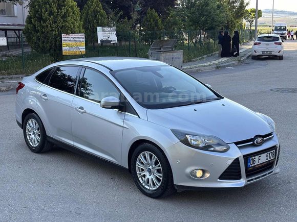İLK SAHİBİNDEN + DEĞİŞENSİZ + HATASIZ + TİTANİUM + 167.000 KM